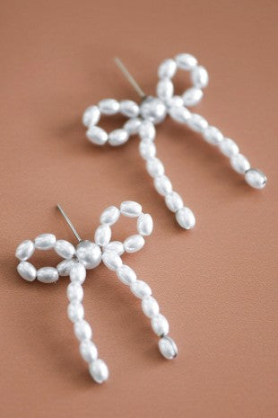 Beaded Pearl Bow ER