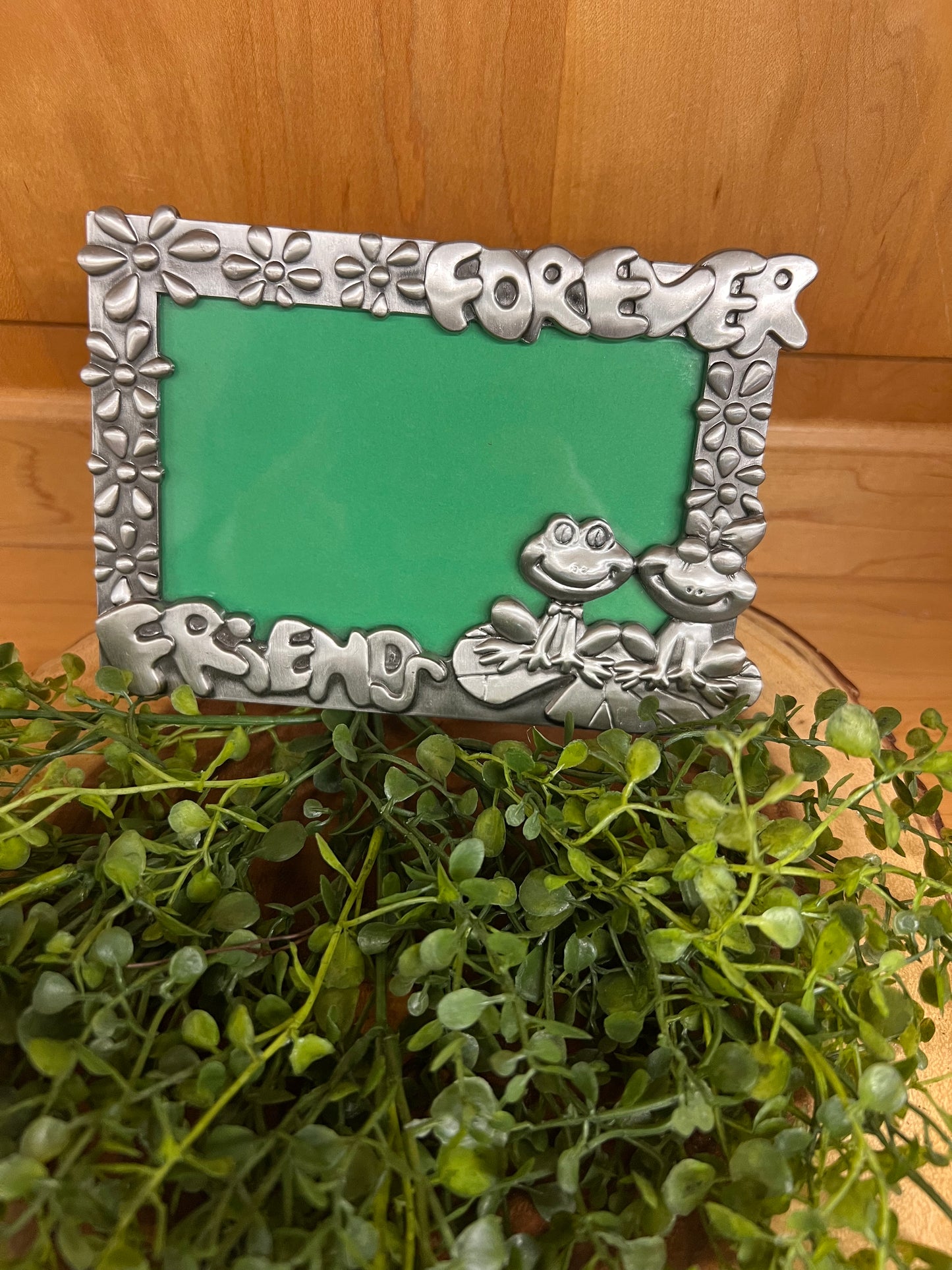 Metal Kids Frame