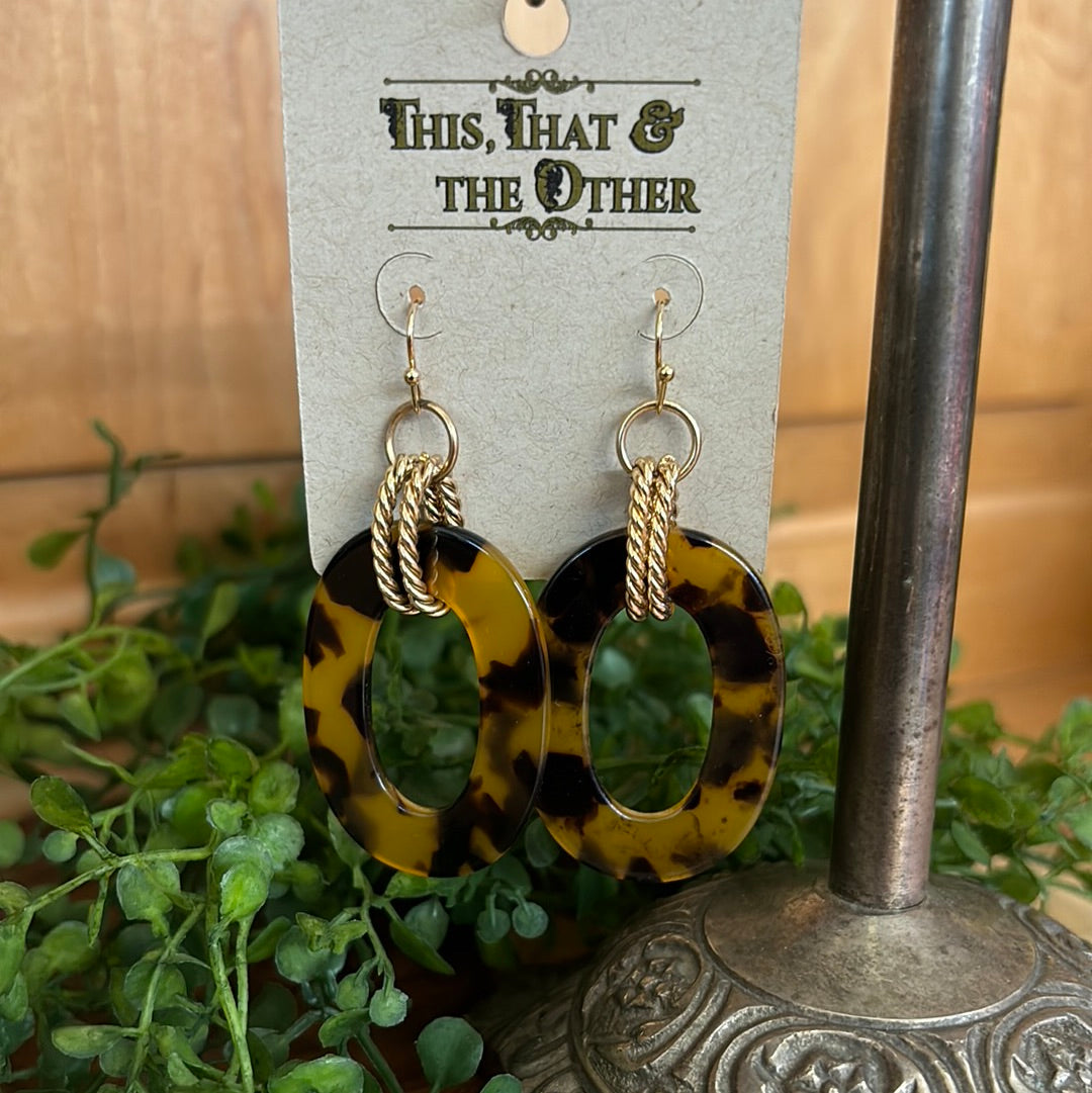 Tortoise Oval Acrylic Earring