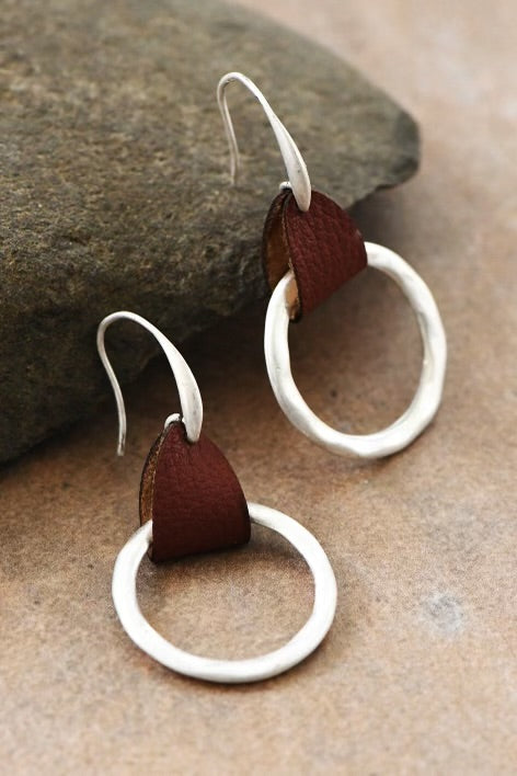 Hammered leather circle earrings