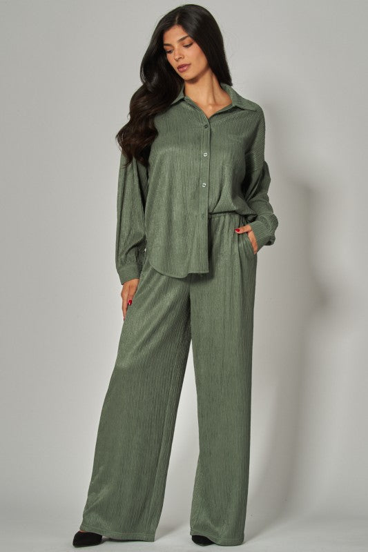 Crinkled Going Out Set